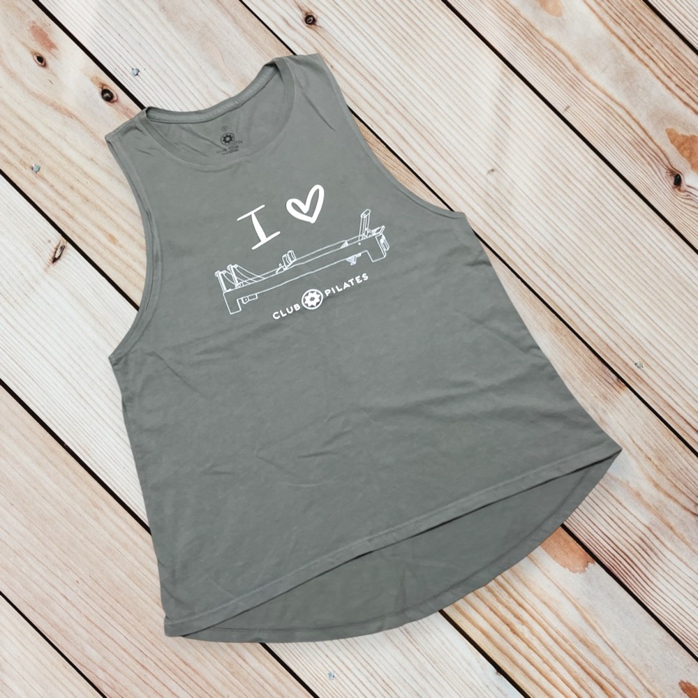 Club Pilates Women's Gray Tank Top